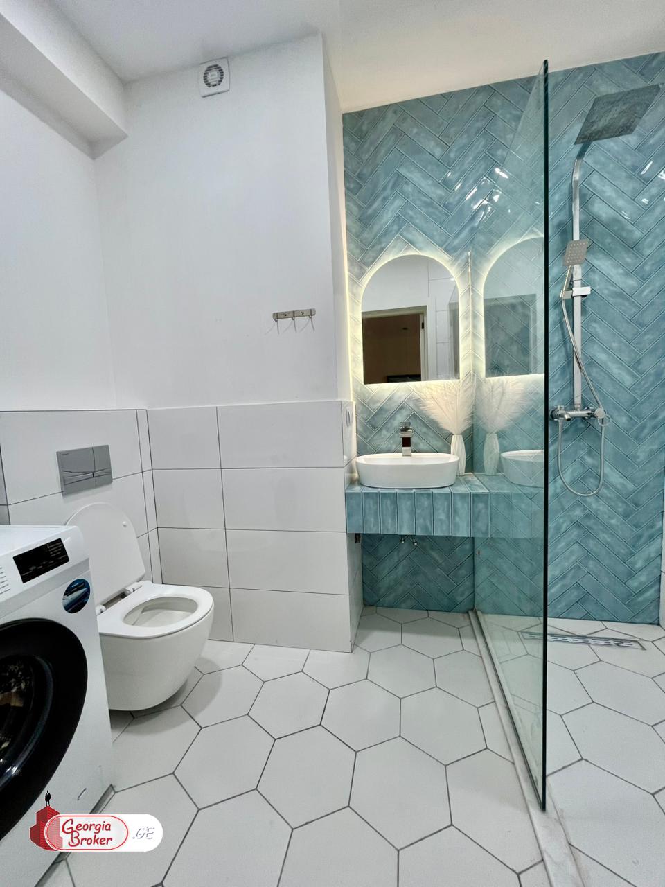 იყიდება ახალი გარემონტებული 2 ოთახიანი ბინა